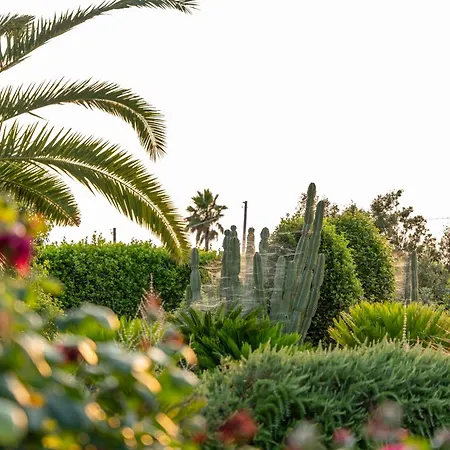 ヴィラ Anciletta カザラーノ